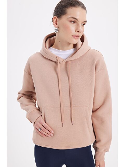 TUDORS Kadın Oversize Geniş Kesim Pamuklu Yumuşak Dokulu İçi Polarlı Basic Vizon Kapüşonlu Sweatshirt - S000523389-26429