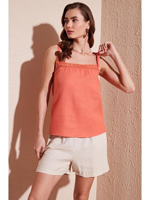 Lela Pamuklu Regular Fit İp Askılı Bluz 611Bz0299 - S000145611-20013