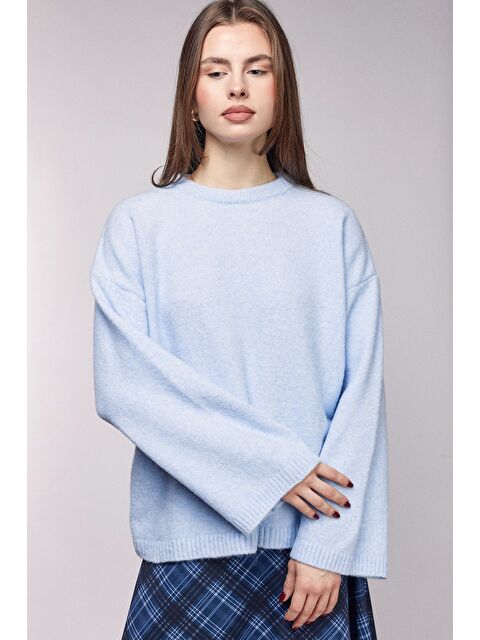 Saade Mavi Bisiklet Yaka Oversize Dokulu Triko Kazak - Geniş Kol Detay - S000506765-17234