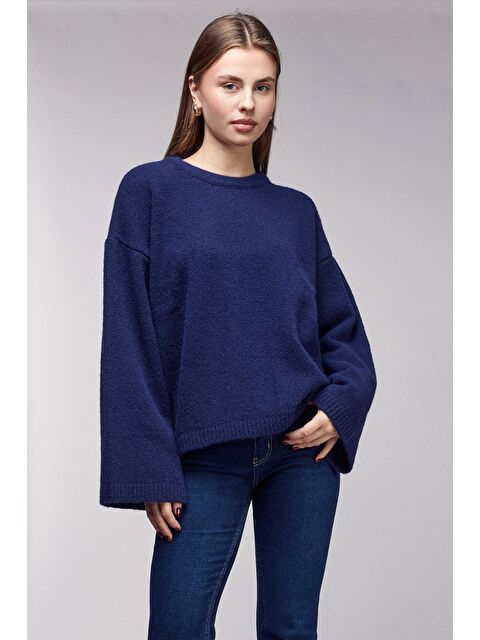 Saade Lacivert Bisiklet Yaka Oversize Dokulu Triko Kazak - Geniş Kol Detay - S000506765-21164