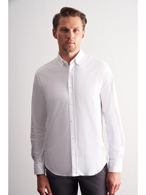 İMZA Beyaz Düğmeli Yaka Örme Uzun Kol Performans Ürün Slim Fit %100 Pamuk Gömlek 1004255271 - S000505493-20063