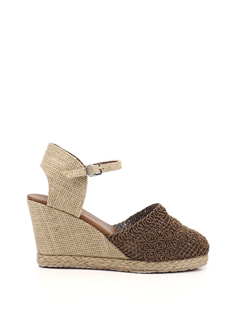 GÖNDERİ(R) Kadın KAHVERENGİ Hasır Örgü Dolgu Topuklu Sandalet