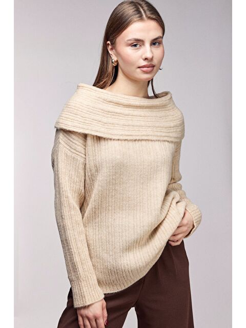 Saade Bej Kayık Yaka Fitilli Oversize Triko Kazak - S000506770-19928