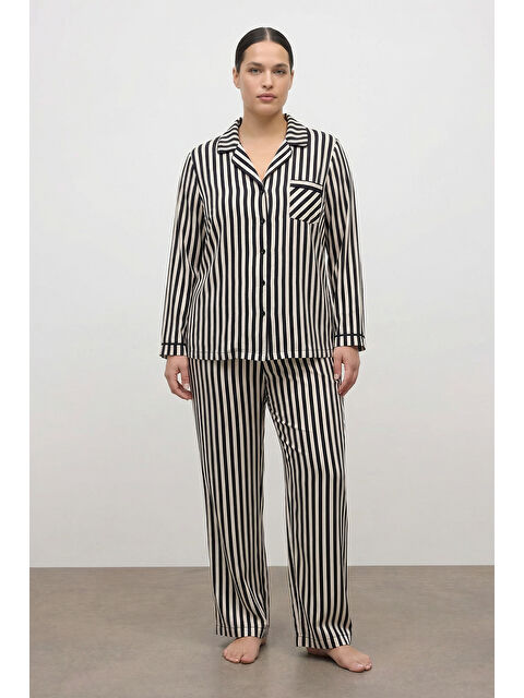 Mylinemoda Kontrast Biyeli Çizgili Pijama Takımı - S000531470-19351