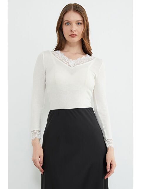 Fullamoda Kol Ve Yaka Dantelli Transparan Bluz - S000531472-19965