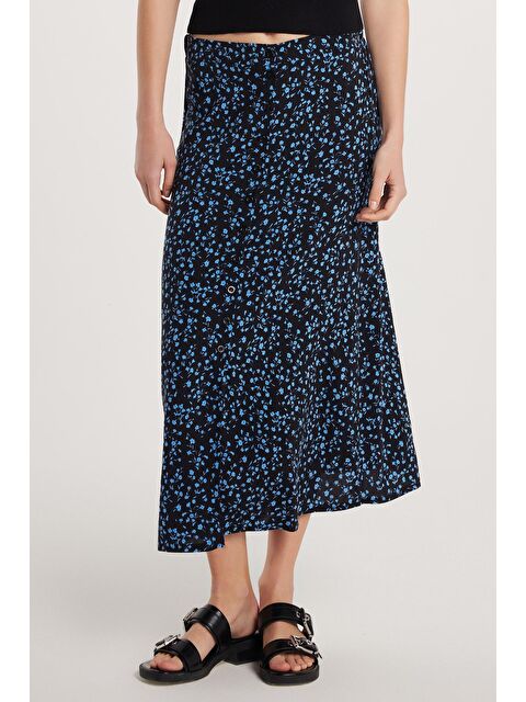 TUDORS Kadın Standart Fit Düğmeli Viskon Lastikli Baskılı Midi Boy Etek - S000521675-23173