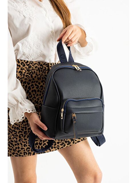 Bipanya Sane Çok Cepli Yumuşak Dokulu Kadın Sırt Çantası BP-4865S - S000503513-21164