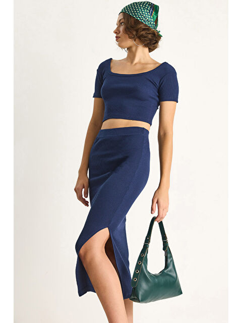 SHADE Kadın Kare Yaka Kısa Kollu Crop Yırtmaç Detaylı Kaşkorse Alt-Üst Takım - S000376918-21164