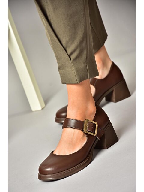 Fox Shoes T8202360 Kahverengi Kadın Topuklu Ayakkabı