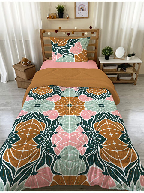 Evmila Çiçekler Desenli Tek Kişilik Pelüş Yorgan Uyku Seti  160x220 cm - S000330141-23173