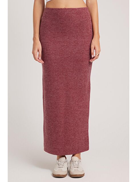 TUDORS Kadın Slim Fit Dar Kesim Yırtmaçlı Bordo Etek - S000521694-19951