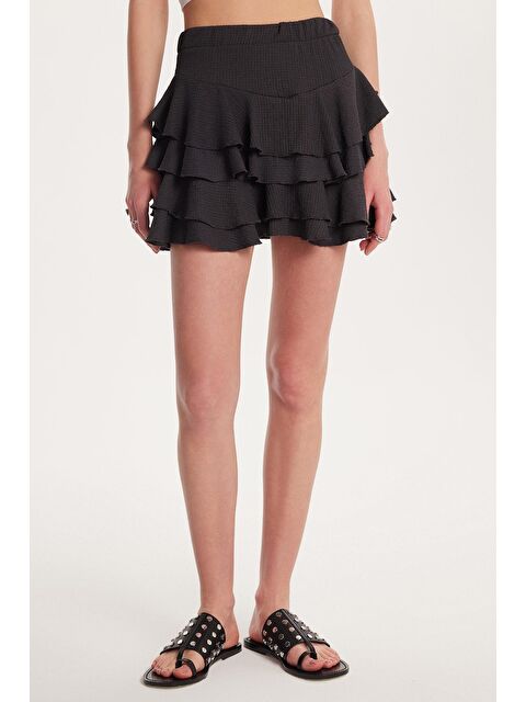 TUDORS Kadın Relax Fit Rahat Kesim Beli Lastikli Piliseli Antrasit Etek - S000521696-29666