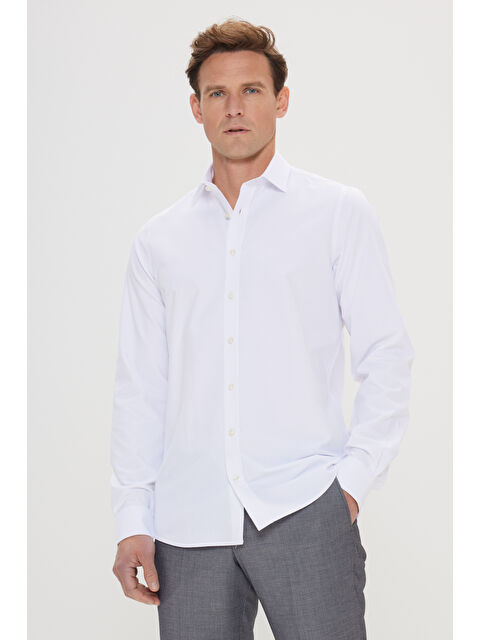 AC&Co / Altınyıldız Classics Erkek Beyaz Pamuklu Dar Kesim Klasik Yaka Armürlü Gömlek - S000512470-20063