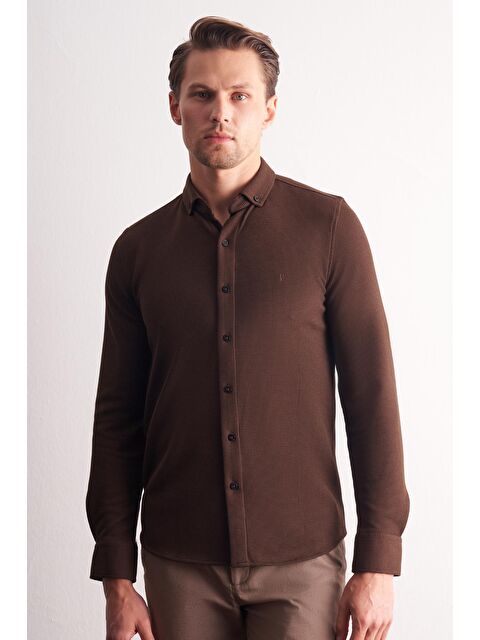 İMZA Kahverengi Uzun Kol Düğmeli Yaka Kendinden Desenli Pamuklu Slim Fit Gömlek 1004255267 - S000505504-19413