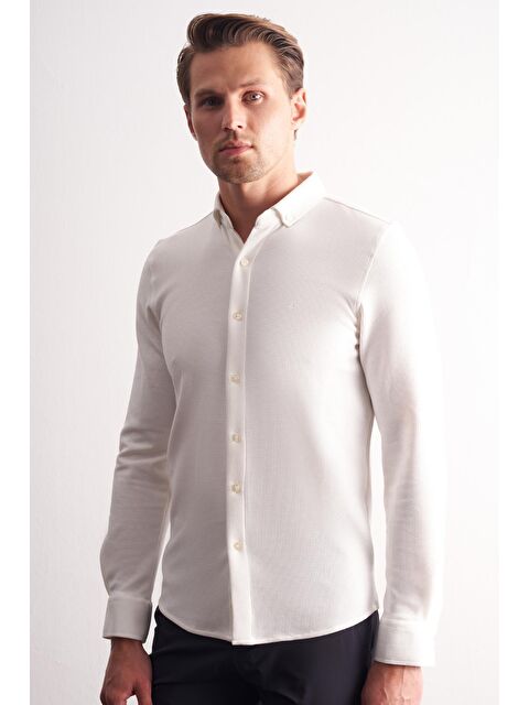 İMZA Ekru Uzun Kol Düğmeli Yaka Kendinden Desenli Pamuklu Slim Fit Gömlek 1004255267 - S000505504-19965