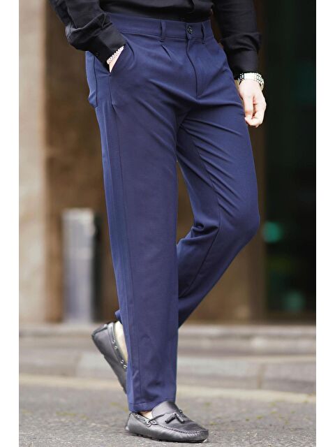 Madmext Lacivert Regular Fit Düz Kesim Yan Cepli Erkek Pantolon 6540 - S000436662-21164