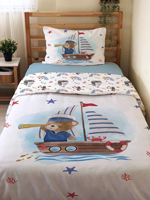 Evmila Çift Taraflı Kaptan Ayı Desenli Çarşafsız Takım Tek Kişilik Nevresim Takımı 160x220 Cm - S000123852-23173