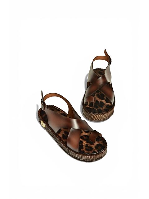 Fox Shoes Kahverengi Kadın Sandalet Y390160503 - S000518162-19413