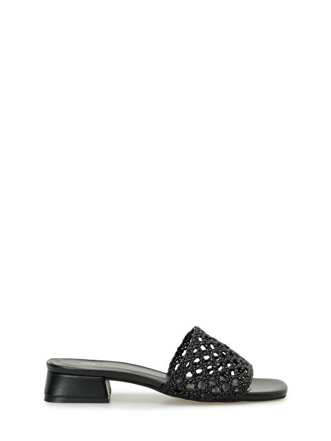 Butigo 26S-880 Siyah Kadın Terlik