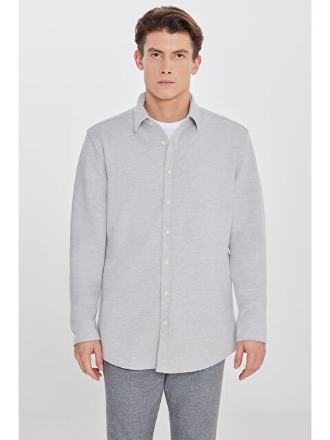 Altınyıldız Classics Erkek Gri Pamuklu Comfort Fit Rahat Kesim Klasik Yaka Örme Gömlek
