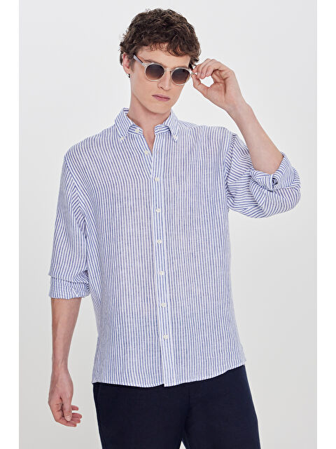 Altınyıldız Classics Erkek Lacivert-Beyaz %100 Keten Comfort Fit Rahat Kesim Düğmeli Yaka Çizgili Gömlek