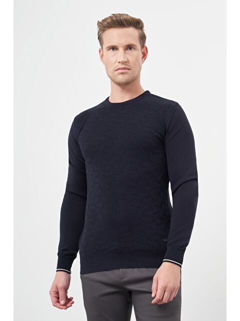 İMZA Koyu Lacivert Uzun Kol Kendinden Desenli Örme Bisiklet Yaka Classic Slim Fit Triko 1012245200 - S000348516-29672