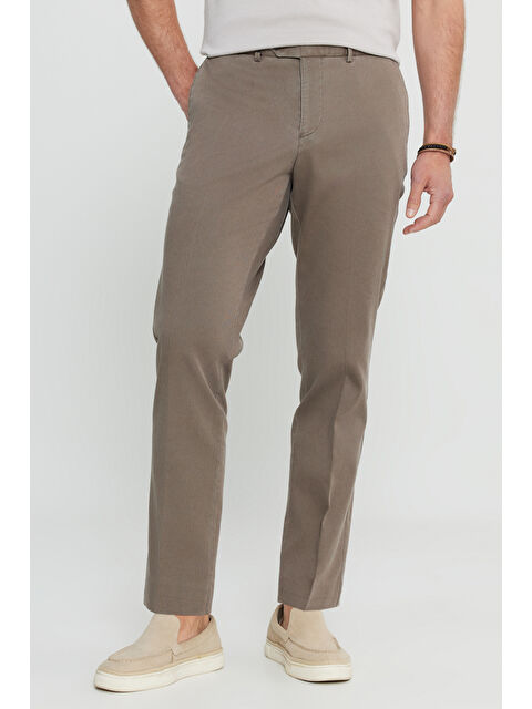 Altınyıldız Classics Erkek Vizon Pamuklu Slim Fit Dar Kesim Yan Cep Casual Pantolon