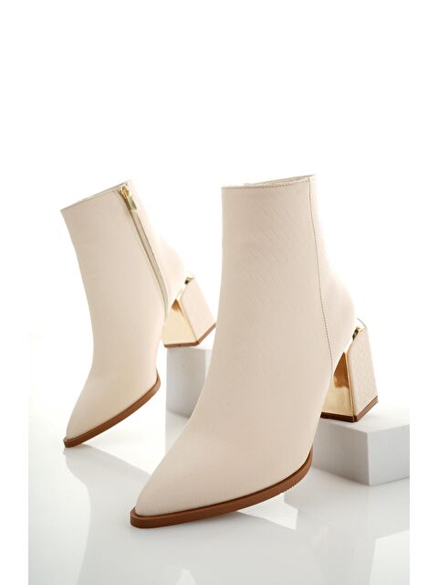 Muggo KYLİE Sivri Burun Kalın Topuklu Fermuarlı Kadın Bot - S000273269-26407