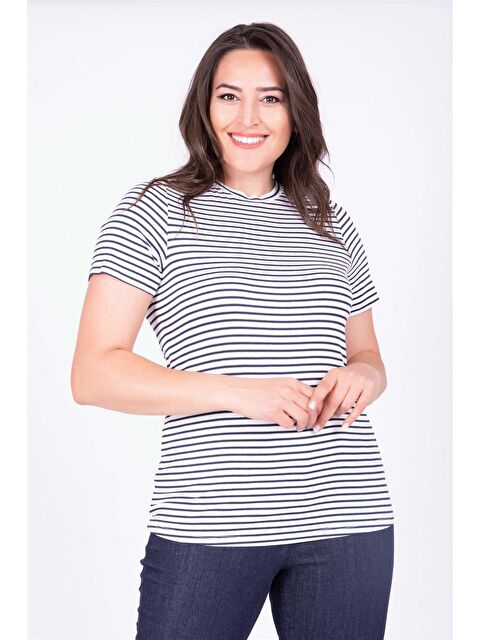 Mylinemoda Sıfır Yaka Basic Tişört - S000239146-20063