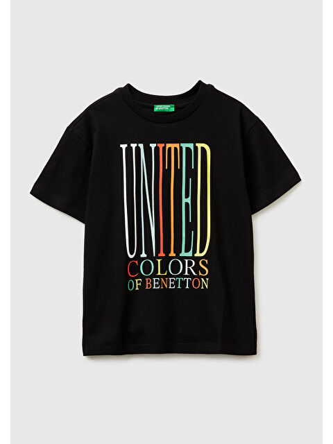 United Colors Of Benetton Erkek Çocuk Siyah Önü Logo Baskılı Bisiklet Yaka T-Shirt