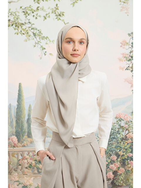 QEF Floş Viskon Düz Şal Bej