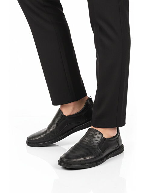 Ayakmod Siyah Hakiki Deri Erkek Casual Ayakkabı 2297 M