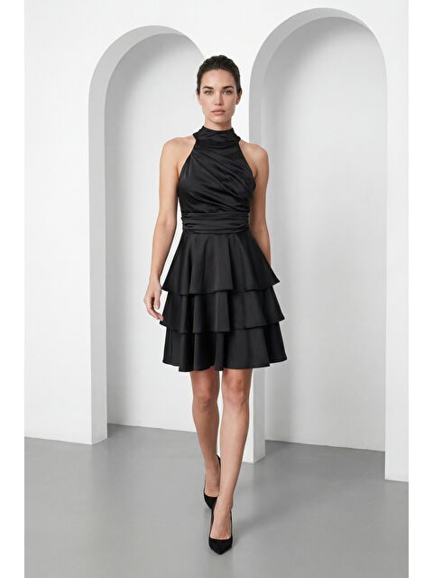 Lafaba Kadın Siyah Halter Yaka Saten Mini Mezuniyet Abiye Elbise - S000523412-19351