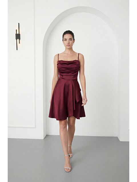 Lafaba Kadın Bordo Volanlı Yırtmaçlı Kısa Saten Abiye & Mezuniyet Elbisesi - S000362020-19951