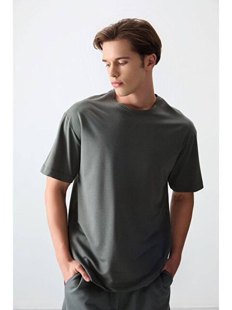 Air Jones Haki Pamuklu Kalın Yumuşak Dokulu Oversize Fit Basic Erkek Tişört- 88377