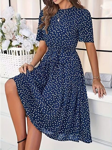 Jane's Kadın Kısa Kollu Bisiklet Yakalı Puantiyeli Kısa Süprem Elbise