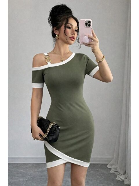 Jane's Kadın Kısa Kollu Asimetrik Kesim Yaka şerit Ve Aksesuar Detaylı Modal Elbise