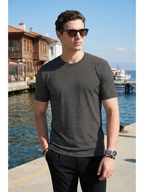 Buratti Pamuklu Regular Fit Çizgili Bisiklet Yaka T Shirt 5904030 - S000526572-19351