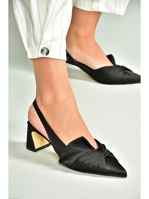 Fox Shoes Siyah Kadın Topuklu Ayakkabı U6540807 - S000401130-19351