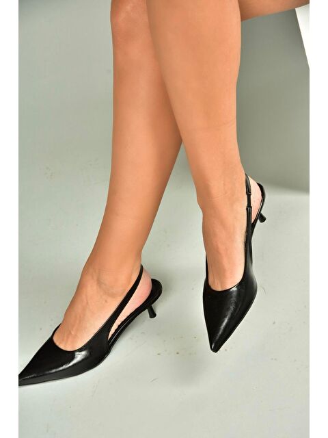 Fox Shoes Siyah Kadın Topuklu Ayakkabı U5184398 - S000400944-19351