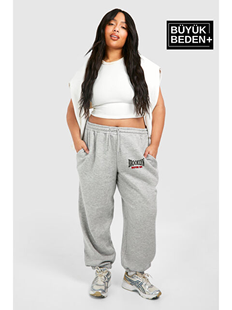 Süperlife Kadın Büyük Beden Paça Lastikli Buyuk Brooklyn Baskılı İnce Eşofman Altı SPR24BEAK49 - S000351745-17308