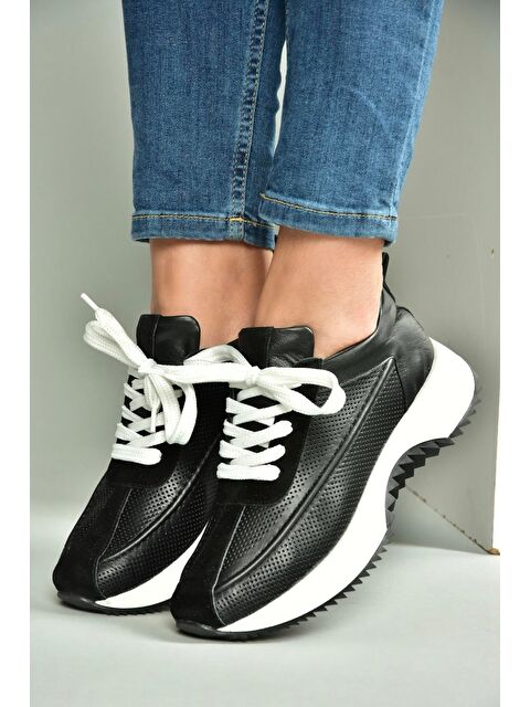 Fox Shoes Siyah Kadın Sneaker U5550205 - S000401137-19351