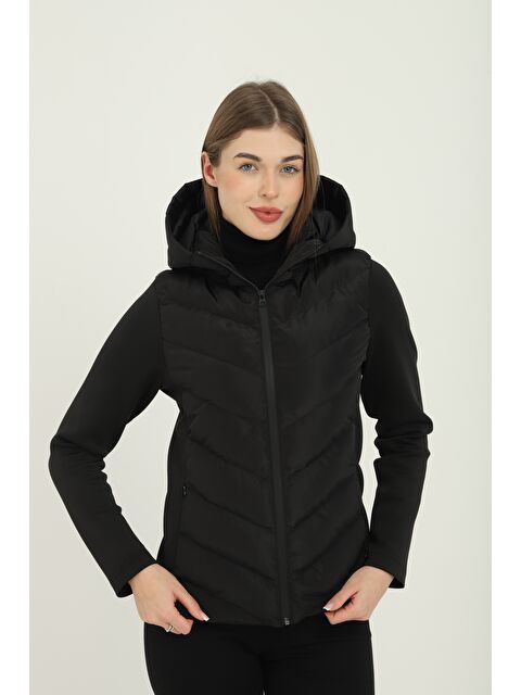 Mmetalic Kadın Siyah Kapüşonlu Cepli Rahat Termal Kontrast Şişme Mont - S000485213-19351