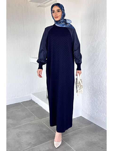 Julude Gülseli Kendinden Desenli Tesettür Triko Elbise - S000517571-21164