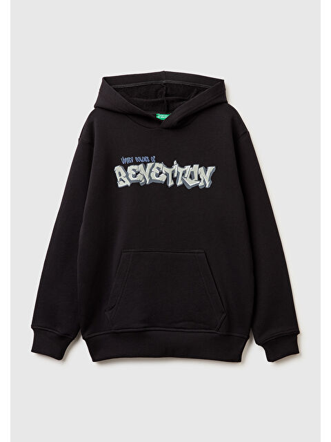 United Colors Of Benetton Erkek Çocuk Siyah Önü Logo Baskılı Kanguru Cepli Kapüşonlu Sweatshirt