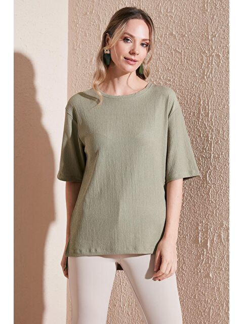 Lela Bisiklet Yaka Yırtmaç Detaylı Bürümcük Kumaş Bluz 5865365 - S000137401-17346