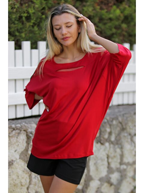 Chiccy Kırmızı Havuz Yaka Yarasa Kol Tüllü Taşlı Şeritli Örme Casual Bluz - S000358603-20045