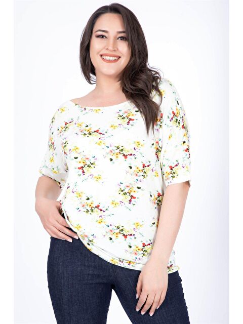 Mylinemoda Karmen Yaka Çiçekli Tişört - S000239160-23173