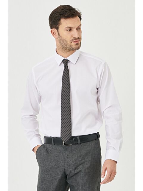 Altınyıldız Classics Erkek Beyaz Geniş Kesim Klasik Yaka %100 Pamuk Non-Iron Gömlek - S000512520-20063