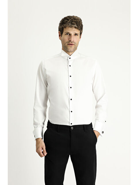 Kiğılı Ata Yaka Slim Fit Dar Kesim Pamuklu Kolay Ütülenebilir Gömlek